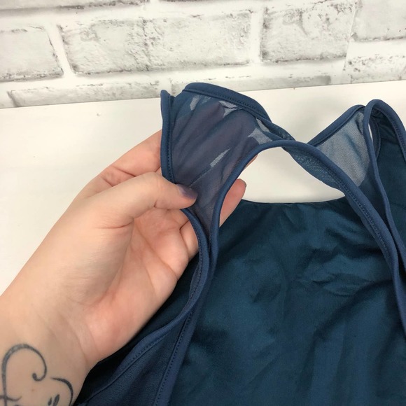 ALO Yoga Blue Sports Bra - Picture 4 of 5